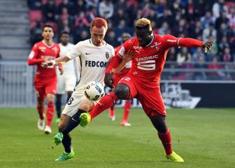 El Sevilla vuelve a mostrar su interés en el central Gnagnon