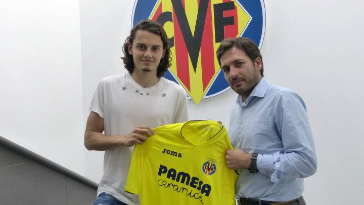Oficial: Enes Unal firma por cinco temporadas con el Villarreal