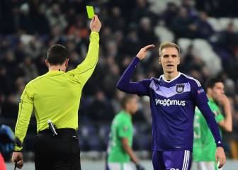 Sevilla keen to bring in Anderlecht striker Teodorczyk