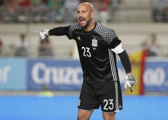 Pepe Reina, favorito para sustituir a Donnarumma en el Milán