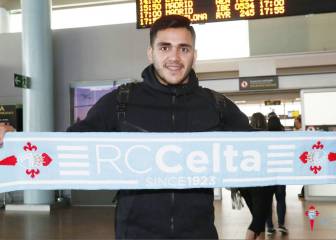 Maxi Gómez jets into Vigo to complete Celta move