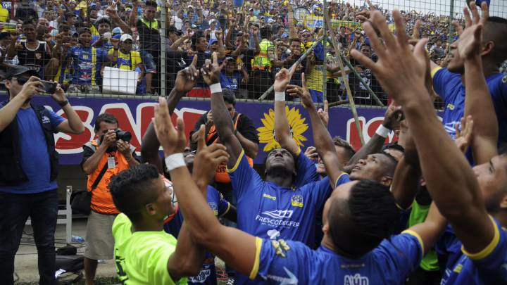 Delfín hace historia y gana la etapa 1 del torneo ecuatoriano