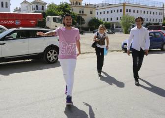 Dani Ceballos se reunió con el Betis para decidir su futuro