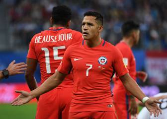 Alexis usa fichaje de Lacazette para pedir increíble aumento