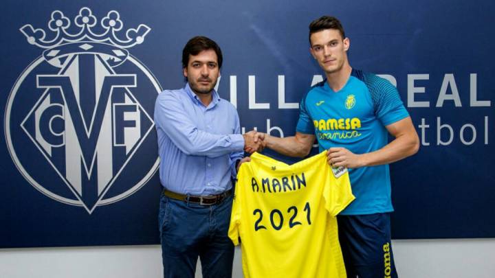 Adrián Marín renueva con el Villarreal.