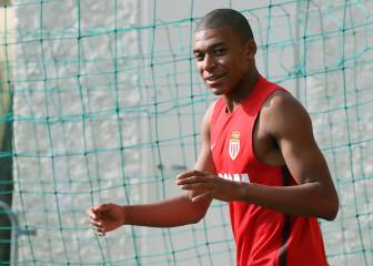 Unai Emery intenta convencer a Mbappé de que vaya al PSG