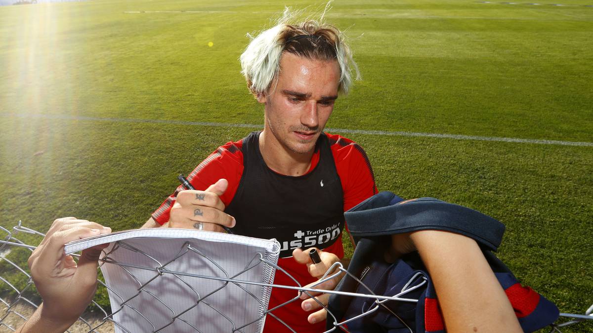 How to Maintain Blue Hair Like Antoine Griezmann - wide 7
