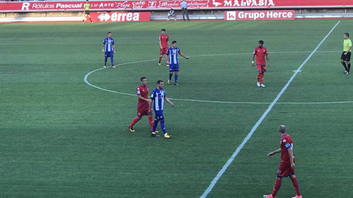 Santos evita la derrota del Alavés en el último minuto