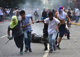 Las protestas en Venezuela dejan dos futbolistas muertos; la Federación no lo condena