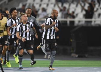Botafogo noquea a Nacional y llega a cuartos de final