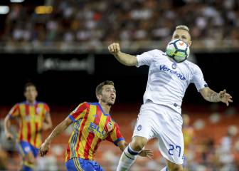 Mestalla vuelve a la realidad y pide a gritos más fichajes