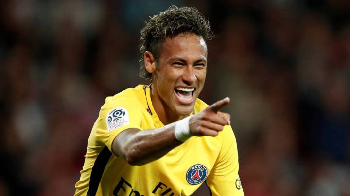 El fichaje de Neymar obliga a vender a cuatro jugadores del PSG.