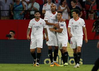 Sevilla entra en pánico pero respira y clasifica a la Champions