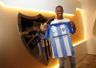 Málaga complete deal for Bordeaux striker Diego Rolán