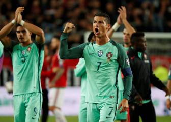 Cristiano Ronaldo aseguró el repechaje para Portugal