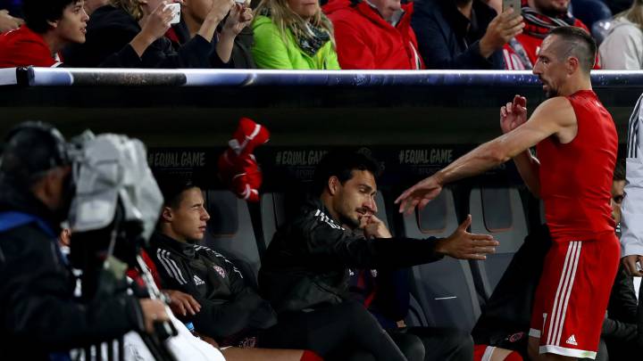 Ribéry pierde los papeles y Ancelotti lo critica en público