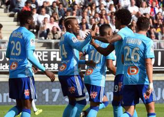 Marseille back in gear with win over Amiens