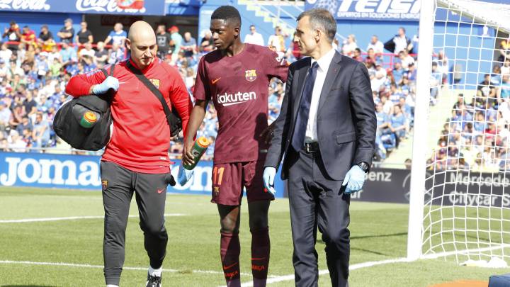 Ousmane Dembele of FC Barcelona lies injured during the La Liga match against Getafe at Coliseum Alfonso Perez on September 16, 2017.