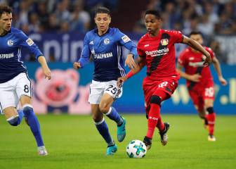 Alario, de menos a más, no pasó del empate con el Schalke