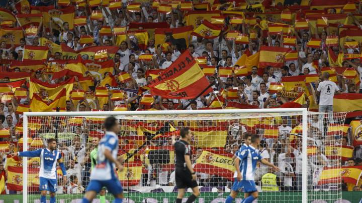 Santiago Bernabéu referendum response is Spanish flag show