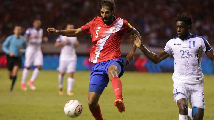 Celso Borges disputo completo el partido que dio el pase al Mundial a Costa Rica ante Honduras (1-1).