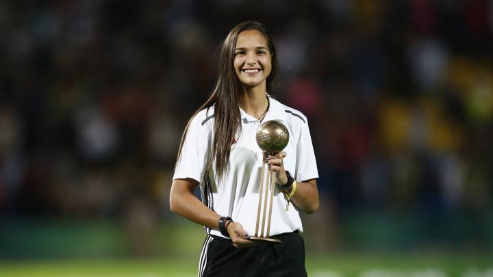 Deyna Castellanos, reina del fútbol venezolano con 18 años