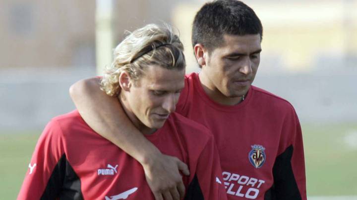 Riquelme y Forlán, en un entrenamiento del Villarreal.