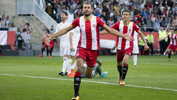 Stuani celebró así el primero gol del Girona.