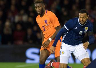 Holanda vence en amistoso a Escocia con gol de Depay