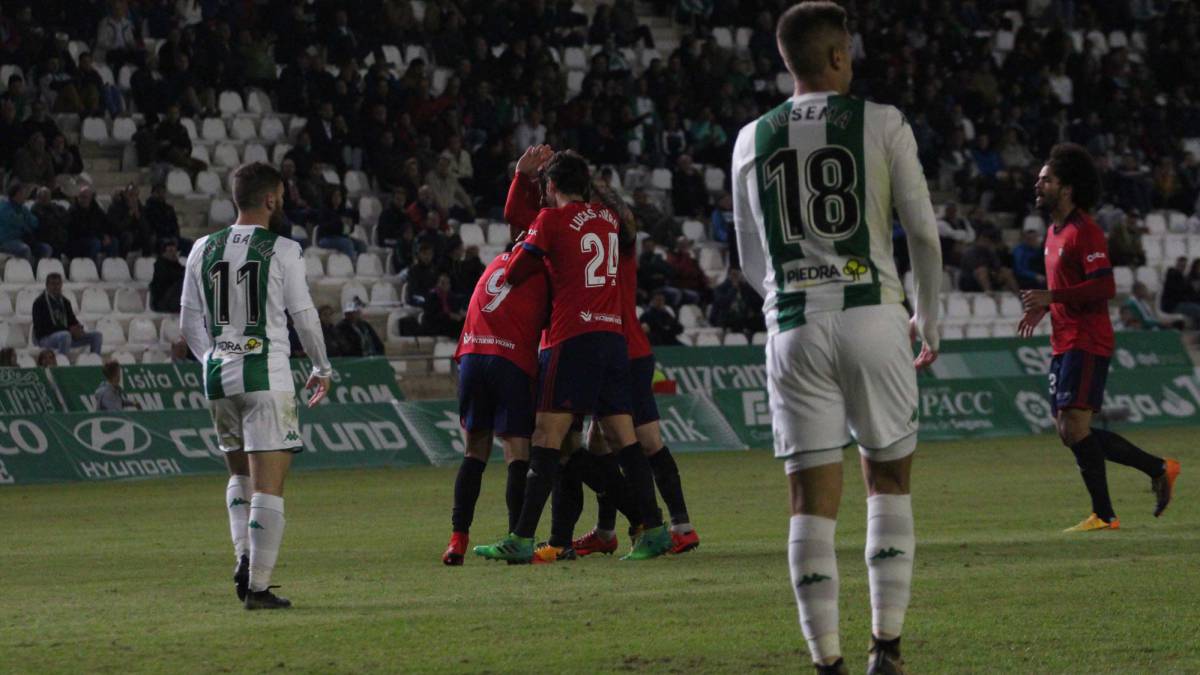 Xisco celebra el gol de Osasuna.