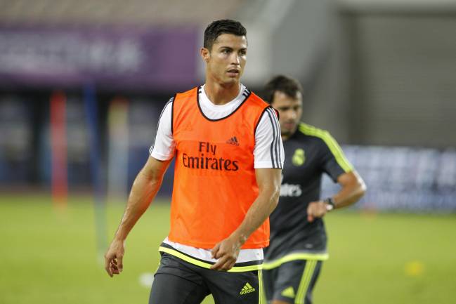 Cristiano Ronaldo en un entrenamiento en Guangzhou (China) durante la gira de pretemporada en 2015.