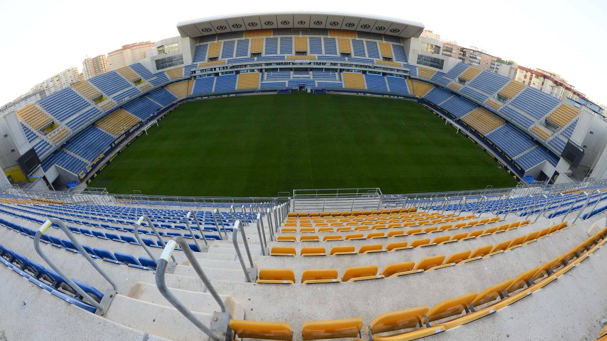 Polémica en Cádiz: quieren cambiar el nombre del estadio