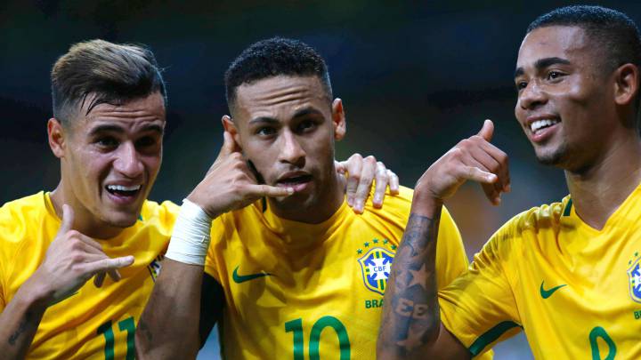 Phillipe Coutinho, Neymar Junior y Gabriel Jesús, con la selección de Brasil.