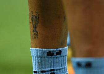 Danilo luce tatuaje con sus dos Champions en el Real Madrid