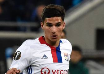 L'Equipe: Barcelona eyeing move for Lyon's Houssem Aouar