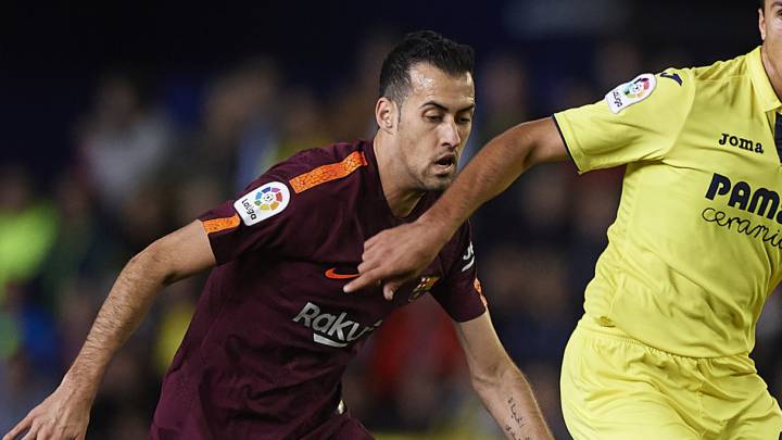 Barcelona's Busquets one yellow card from missing El Clásico