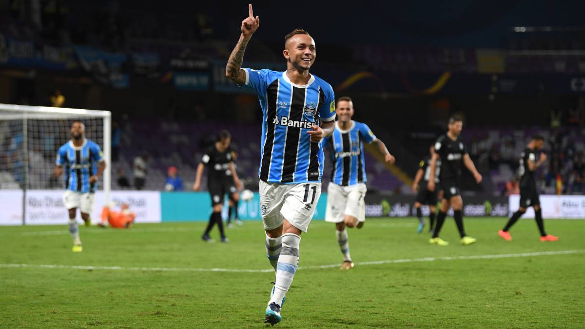 Un gol de Everton pone a Gremio en el camino del Madrid