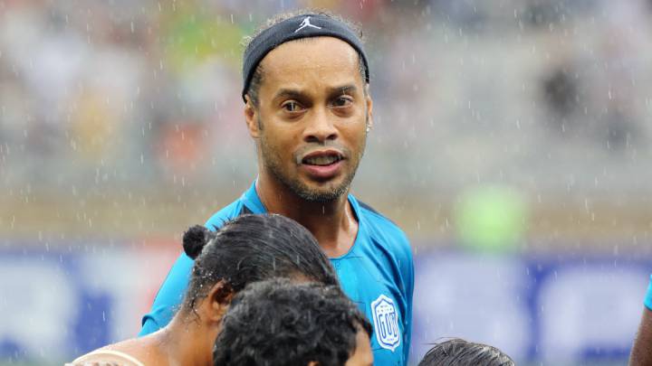 Ronaldinho y Figo lideran el partido solidario de UEFA y ONU