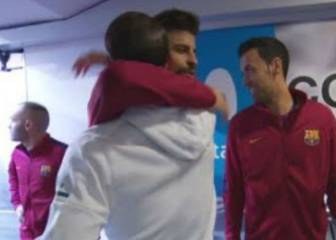 Ramos y Piqué se saludaron cariñosamente antes del Clásico