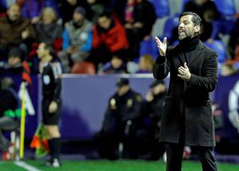 Quique no aclara si se irá al Stoke City: 