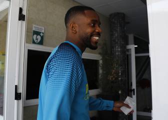 Bakambu sorprende: 