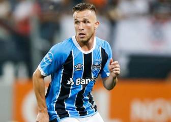 Arthur y el problema del pasaporte en el Barcelona