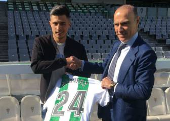Narváez, cedido por el Betis, es el primer refuerzo del Córdoba