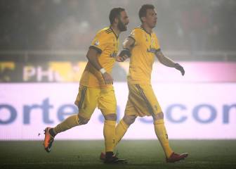 Buffon e Higuaín salvan a la Juventus en Bérgamo
