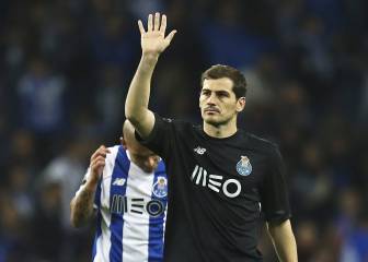 Casillas busca equipo en Italia