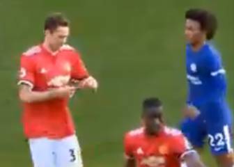 Matic enseña qué decía en el papel que le dio Mourinho