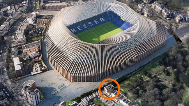 Maqueta del proyecto de remodelación de Stamford Bridge y situación de la vivienda de los Crosthwaite.