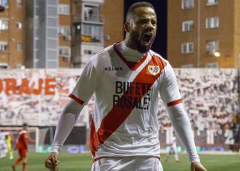 La baja de Unai López le vuelve a abrir un sitio en el once a Bebé