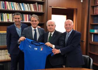 Mancini sustituye a Di Biagio como seleccionador italiano