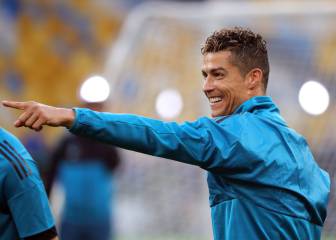 Cristiano y Salah se juegan el Balón de Oro antes del Mundial